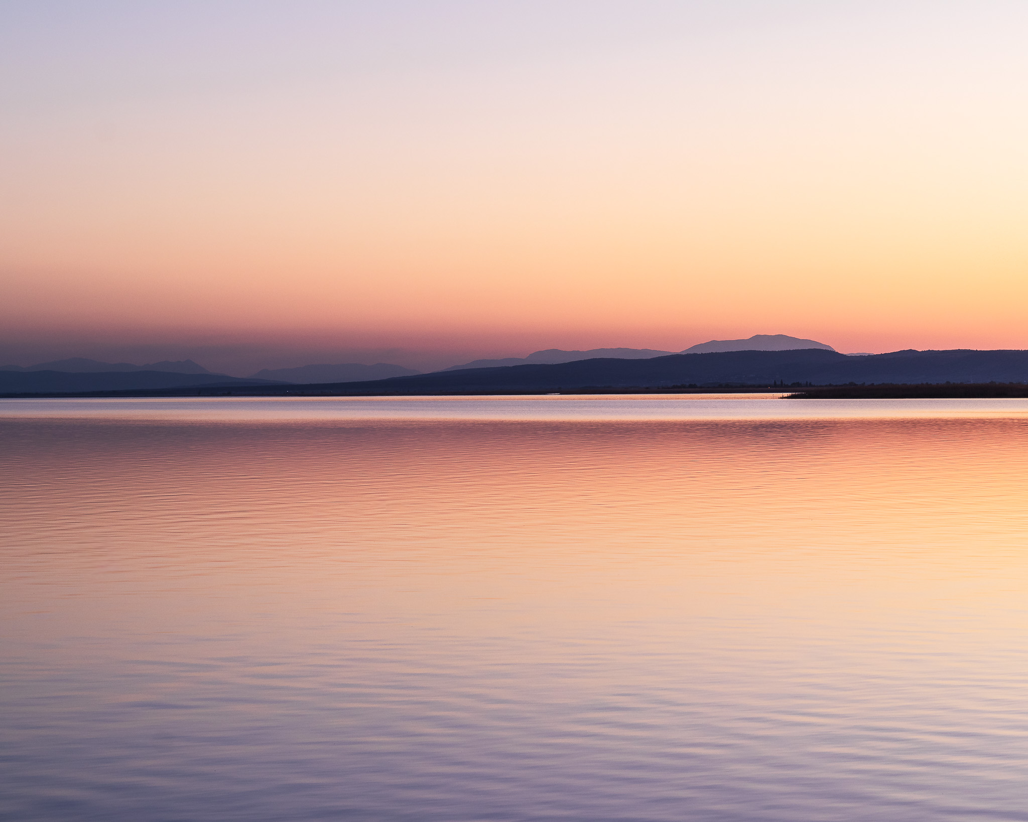 Sanfter Sonnenuntergang am Neusiedler See